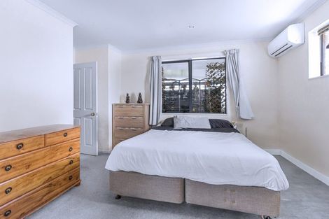 Photo of property in 13 Dorchester Place, Nawton, Hamilton, 3200