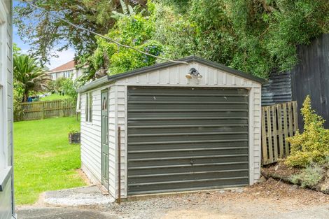 Photo of property in 48 Hurndall Street East, Maungaturoto, 0520