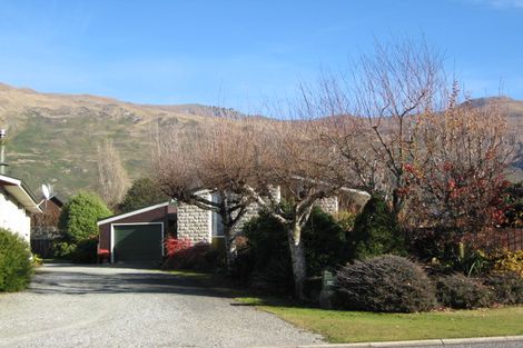 Photo of property in 29 Sargood Drive, Wanaka, 9305