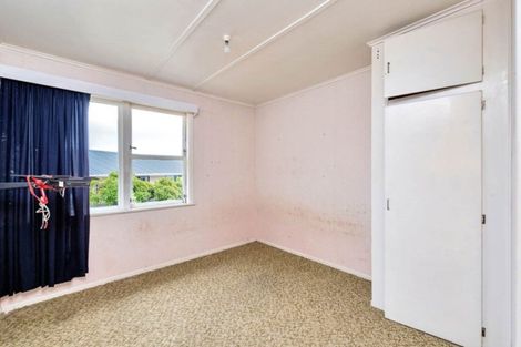 Photo of property in 24 Hand Road, Helensville, 0800