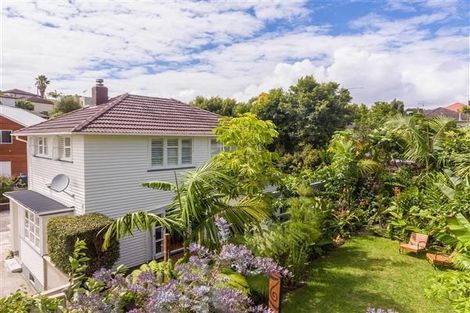 Photo of property in 49 Rukutai Street, Orakei, Auckland, 1071
