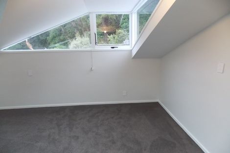 Photo of property in 25 Everton Terrace, Kelburn, Wellington, 6012