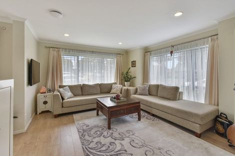 Photo of property in 4 Croftview Road, Wattle Downs, Auckland, 2103