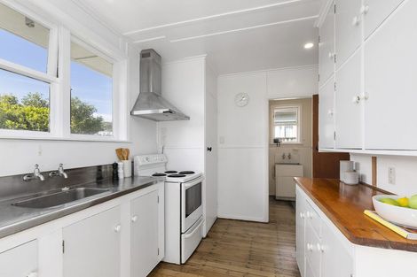 Photo of property in 57b Ranui Terrace, Tawa, Wellington, 5028