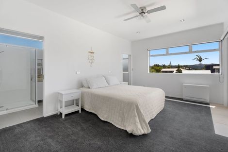 Photo of property in 401 Harbour View Road, Whangamata, 3620