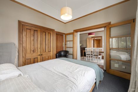 Photo of property in 44 Evans Bay Parade, Roseneath, Wellington, 6021