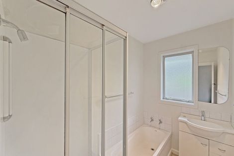 Photo of property in 9 Gladson Avenue, Sockburn, Christchurch, 8042