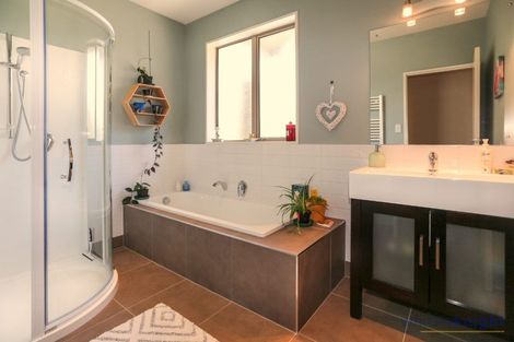 Photo of property in 65 Windsor Drive, Kirwee, Darfield, 7571