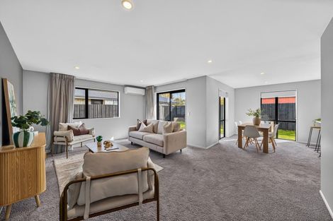 Photo of property in 10 Furlong Street, Yaldhurst, Christchurch, 8042