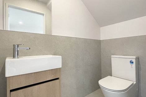 Photo of property in 44e Sylvan Crescent, Te Atatu South, Auckland, 0610