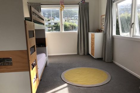 Photo of property in 43 Delhi Crescent, Khandallah, Wellington, 6035