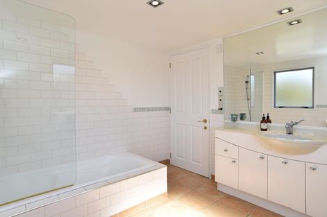 Photo of property in 42 Saint James Avenue, Papanui, Christchurch, 8053