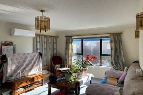 Photo of property in 19 Greenhurst Street, Sockburn, Christchurch, 8042