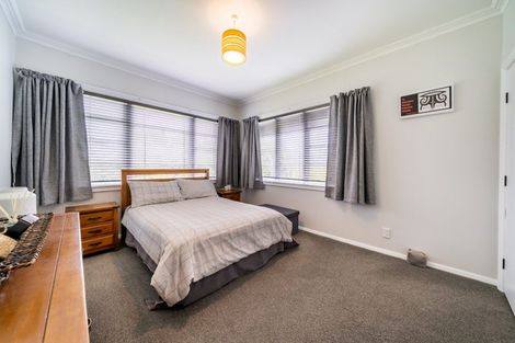 Photo of property in 24 Golders Road, Elderslea, Upper Hutt, 5018