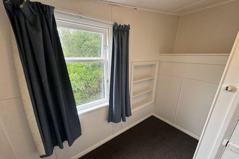 Photo of property in 37 Te Wharepouri Street, Berhampore, Wellington, 6023