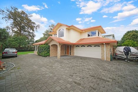Photo of property in 27d Swanson Road, Henderson, Auckland, 0610