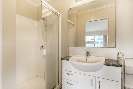 Photo of property in 3 Reefton Place, Flat Bush, Auckland, 2019