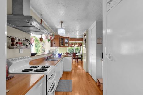 Photo of property in 60 Kawaha Point Road, Kawaha Point, Rotorua, 3010