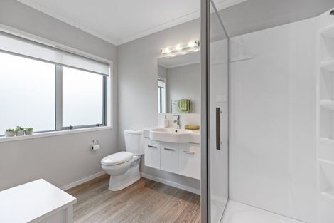 Photo of property in 6 Louise Drive, Ohauiti, Tauranga, 3112