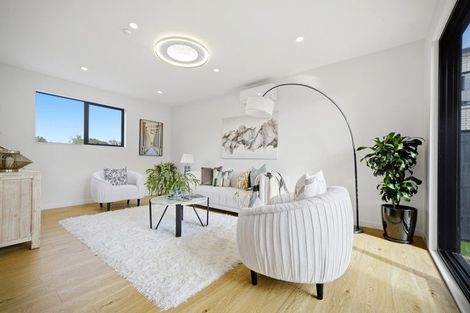 Photo of property in 28b Kereru Street, Henderson, Auckland, 0612