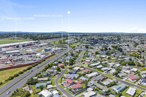 Photo of property in 5 Myrlene Place, Nawton, Hamilton, 3200