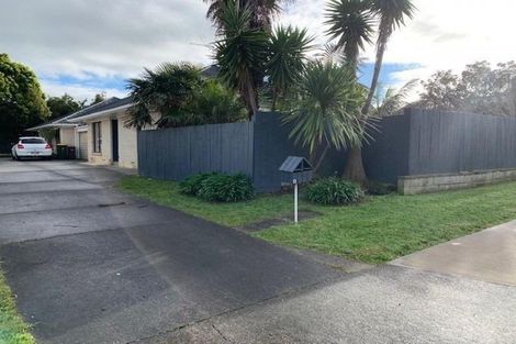 Photo of property in 1/19 Gulf Crest, Bucklands Beach, Auckland, 2012