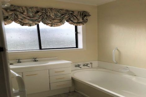 Photo of property in 52 Trafalgar Street, Levin, 5510