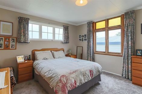 Photo of property in 2 Carrington Street, Inglewood, 4330