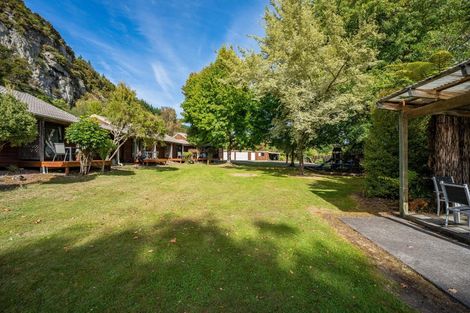 Photo of property in 10 Tangitu Street, Motuoapa, 3382