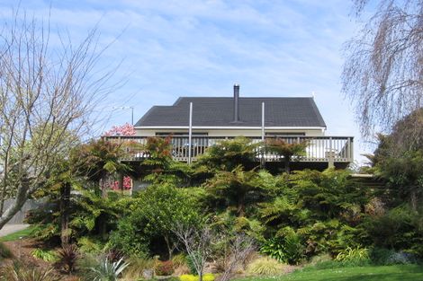 Photo of property in 2 Solly Place, Springfield, Rotorua, 3015