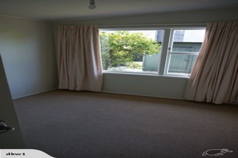 Photo of property in 83 Holly Road, St Albans, Christchurch, 8014