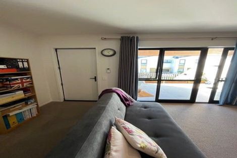 Photo of property in 266 Hobsonville Point Road, Hobsonville, Auckland, 0616