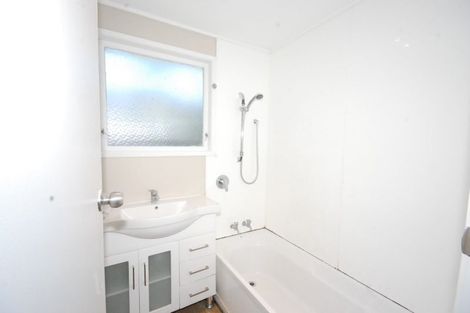 Photo of property in 6 Siska Place, Wattle Downs, Auckland, 2103