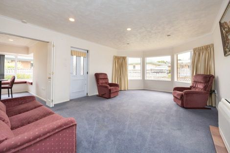 Photo of property in 2 Perreau Court, Feilding, 4702