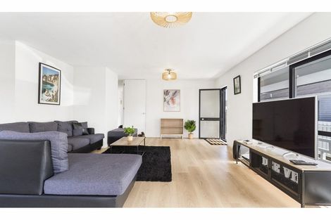 Photo of property in 39 Hutton Street, Otahuhu, Auckland, 1062