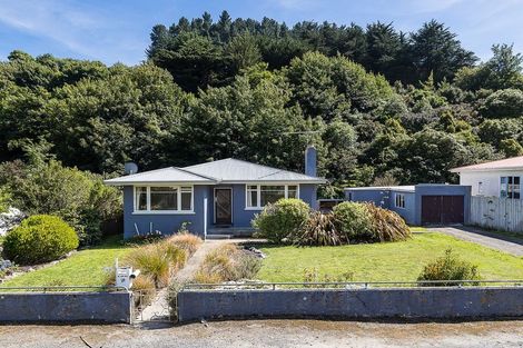 Photo of property in 10 Bonnington Street, Normanby, Dunedin, 9010