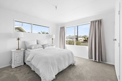 Photo of property in 61 Diaz Drive, Flaxmere, Hastings, 4120