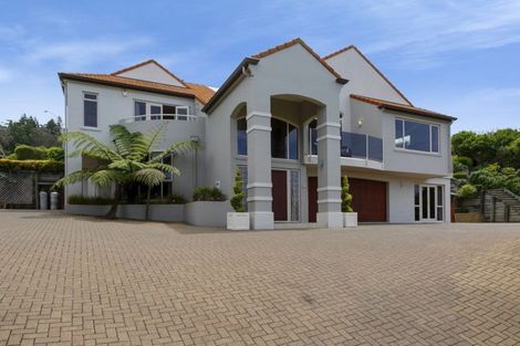 Photo of property in 27 Te Urunga Place, Acacia Bay, Taupo, 3330