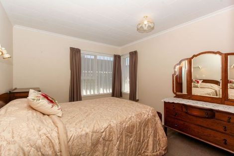 Photo of property in 2/246 Courtenay Street, Strandon, New Plymouth, 4312
