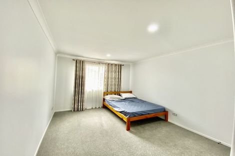 Photo of property in 40 Tinaku Road, Flat Bush, Auckland, 2019