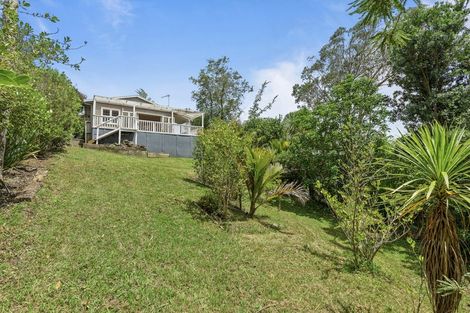 Photo of property in 19 Lanigan Street, Birkdale, Auckland, 0626