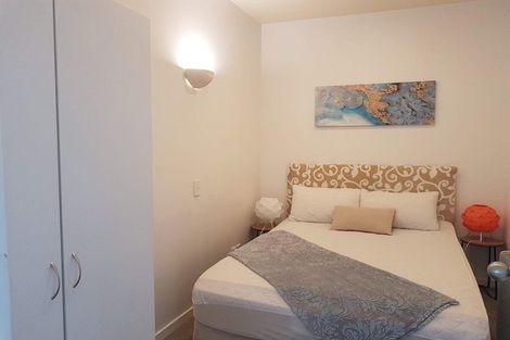 Photo of property in Terrace Tower Apartments, 126 The Terrace, Wellington Central, Wellington, 6011