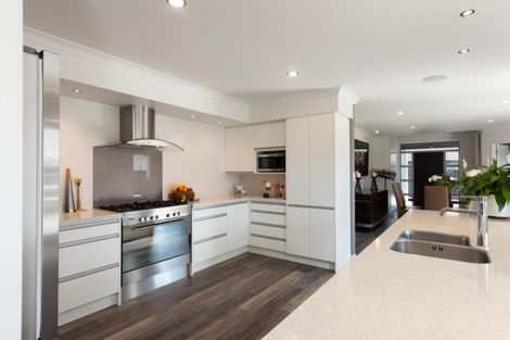 Photo of property in 134 Oriental Parade, Papamoa Beach, Papamoa, 3118