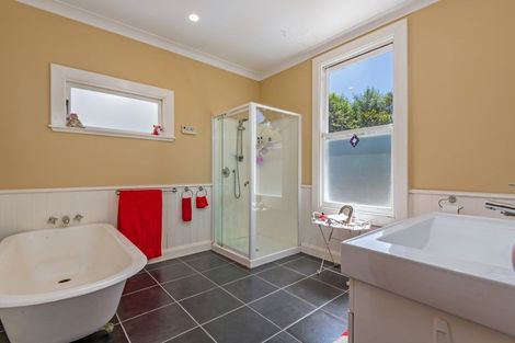 Photo of property in 52 Grey Street, Marton, 4710