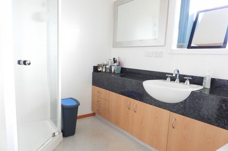 Photo of property in 12 Oakleigh Crescent, Oamaru North, Oamaru, 9400