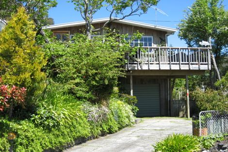 Photo of property in 14a Broadway, Picton, 7220