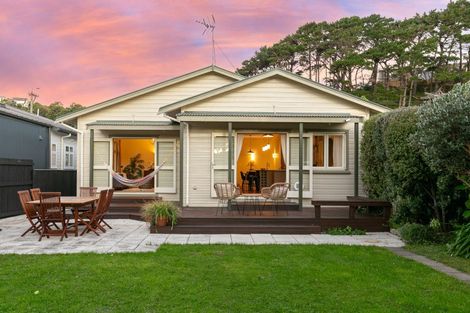 Photo of property in 43 Darlington Road, Miramar, Wellington, 6022