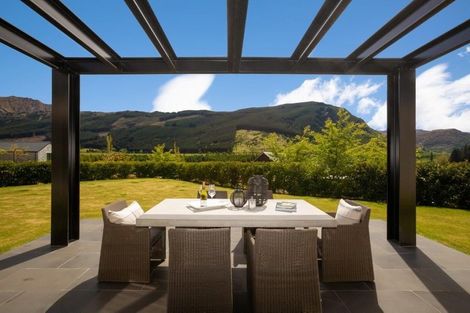 Photo of property in 3 Heenan Lane, Arrowtown, 9371