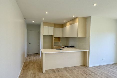 Photo of property in 72 Arran Drive, Orewa, 0931