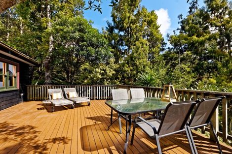 Photo of property in 107 Lone Kauri Road, Karekare, Auckland, 0772